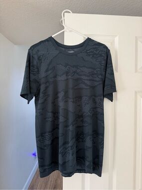 Men's Dark Gray Active Tee - Unbranded